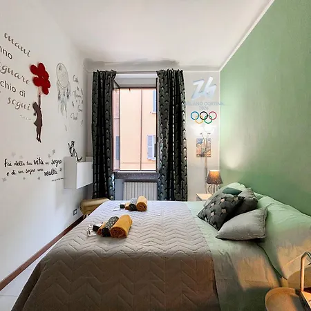 Elegant Three-room In Porta Romana Apartman *