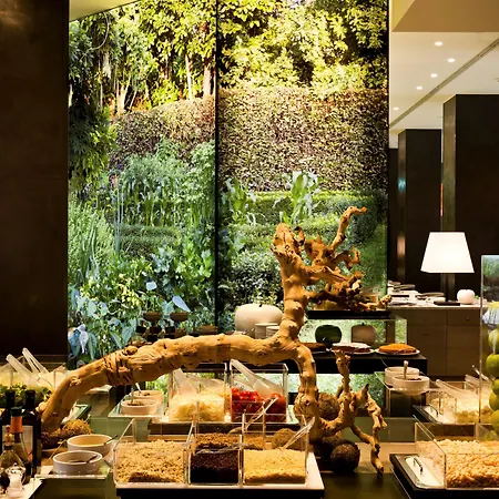 Starhotels Echo Hotel 4*