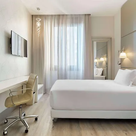 Nh Collection Touring Hotel 4*