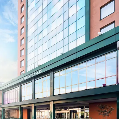 Blaise&francis Hotel