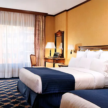 Отель Marriott Милан