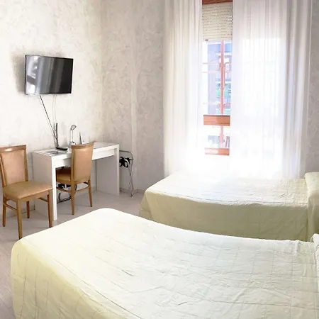 Molise 2 Hotel Milão
