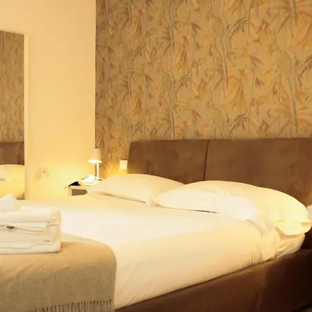 Italianway - The B Village New Daire