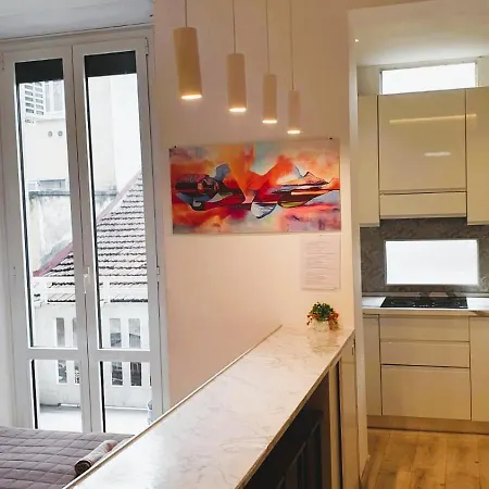 Spacious & Lovely - 4 Queen Bed