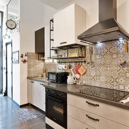 Art Cafe Tulipani דירה *