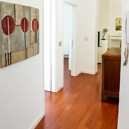Casa Ozanam - Quiet And Spacious 6 Beds - Metro Lima Buenos Aires - Duomo 8 Min *
