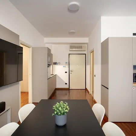 Luxury House In Verro 80 Mq * מילאנו