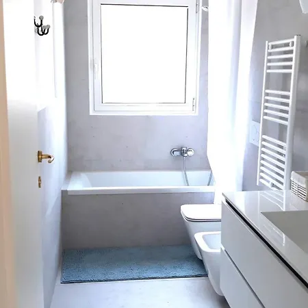 Mansarda Con Terrazzo Centralissima Lejlighed *