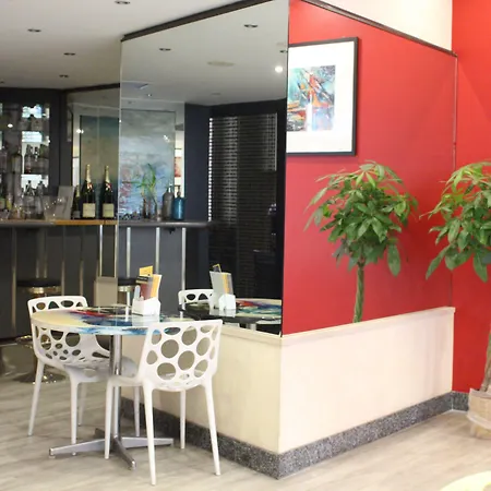 Hotel Club Milán