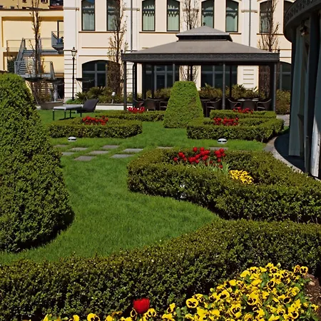 Grand Visconti Palace Отель