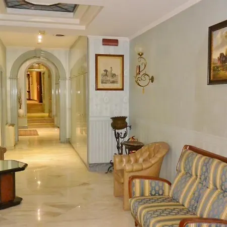 Hotel Jr Bocconi Milán