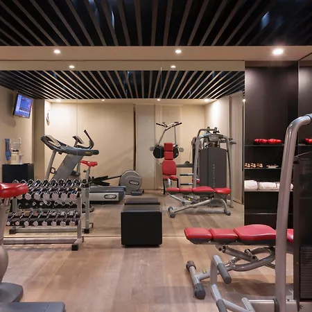 Straf, Milan, A Member Of Design Hotel 4*