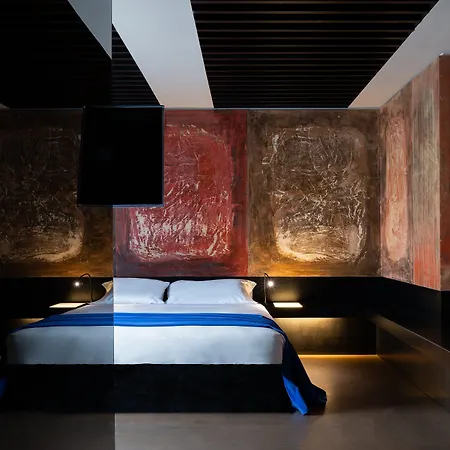 Straf, Milan, A Member Of Design 4*