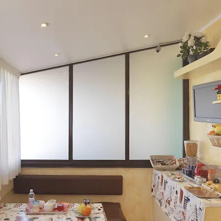 Arco Romana 호텔 3*