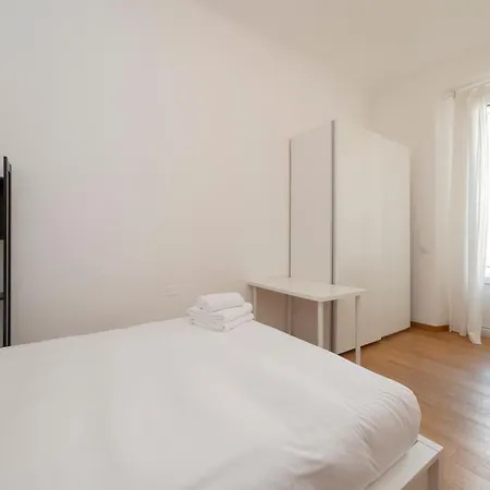 Апартаменты Xenia - 3 In Via Ugo Bassi 23