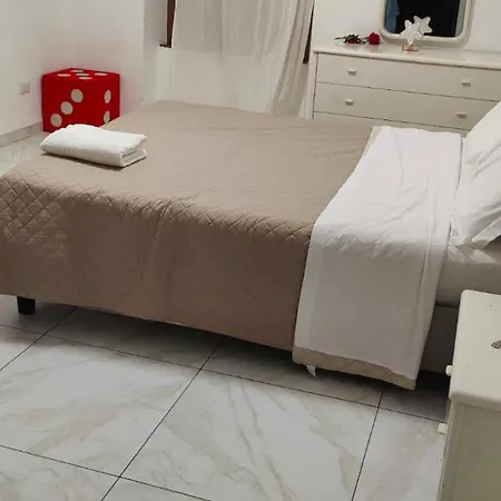 Apartamento Fair Haven - Modern Near Metro Bisceglie And San Siro Milão