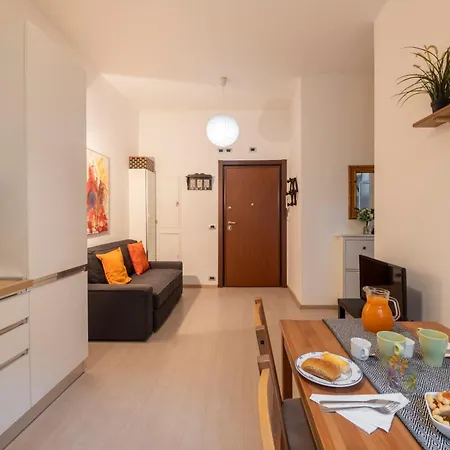 Strambio, 8 - Smart In * ميلان