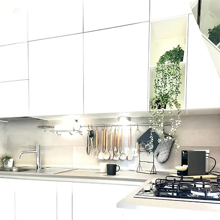 Apartament Cozy House A Few Steps From The Metro And Duomo *