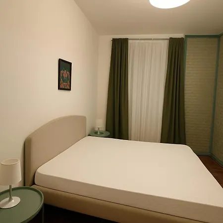 Byron's House شقة