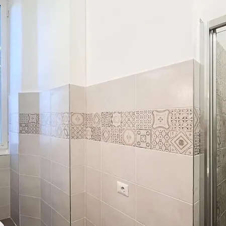 Navigli District Милан