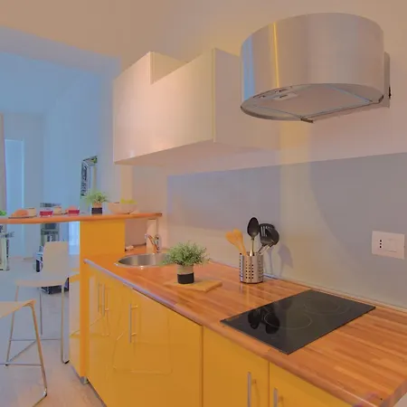 Sparkle - Chic In The 아파트 *