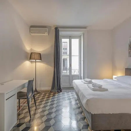 Apartament Sempione12-elegante Bilo With Balcony - B Mediolan