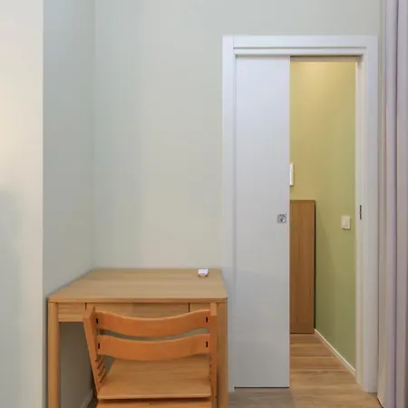 I-host - Ripamonti 205 * Mailand