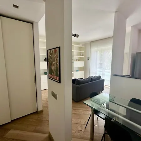 Appartement Oasis Of Design Fair, Polimi, S Siro, Olympics Game *