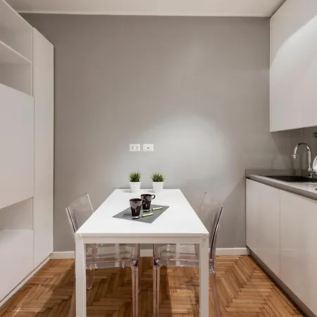 Medici 8 - Center - B-home