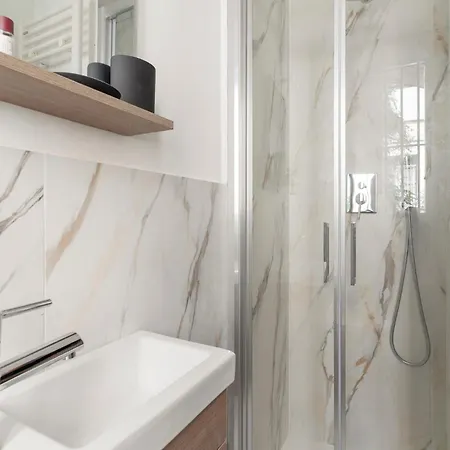 Guesthost - Brera Modern Apartmán Milán