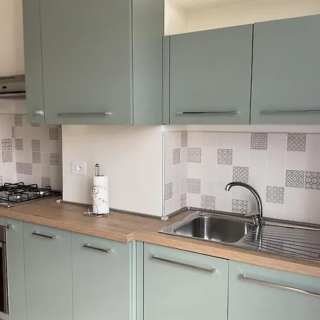 Centrale Apartment Milano Διαμέρισμα *