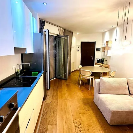 Isola Living - M3-m5 Zara Subway *