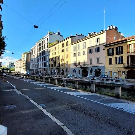 Navigli District Апартаменты Милан