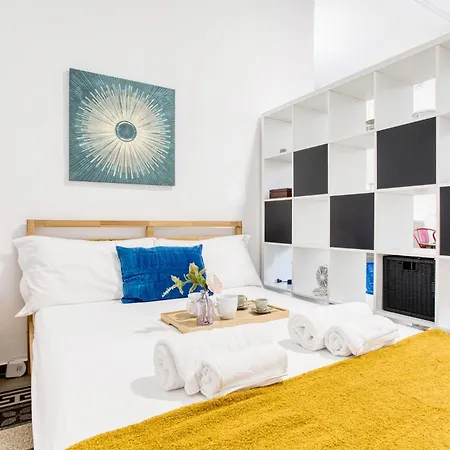 Easylife - - Volturno 35 - Isola