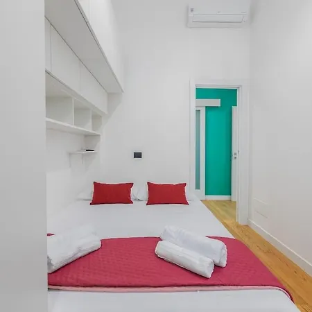 Bold Corner - Authentic District Close To Center * Milán