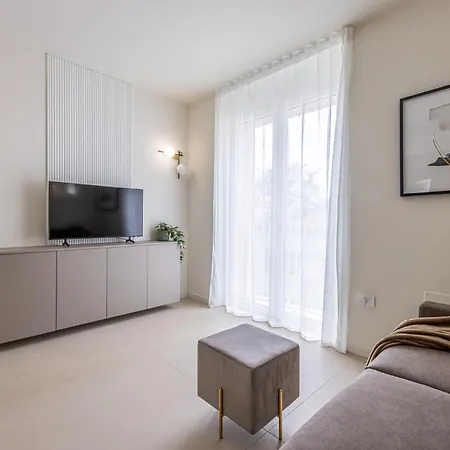 Daire Navigli Eleganza Moderna Con Luce Naturale *