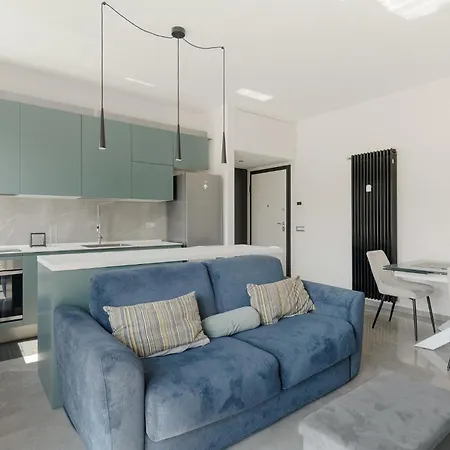 Guesthost - Modern Mm3 Corvetto * Milan