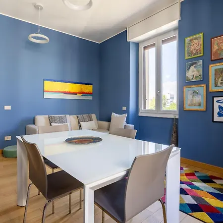 Lägenhet Piazzale Lodi - Trilocale In Porta Romana *