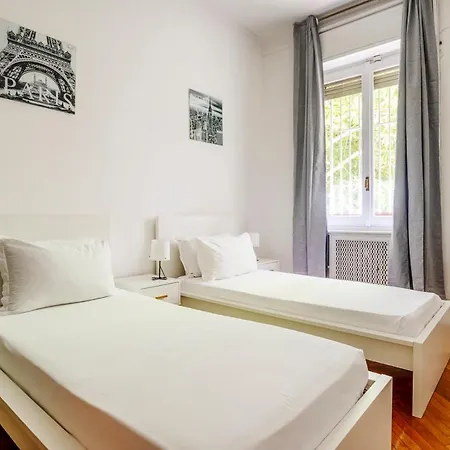 Exclusive 4 Bedrooms In Brera