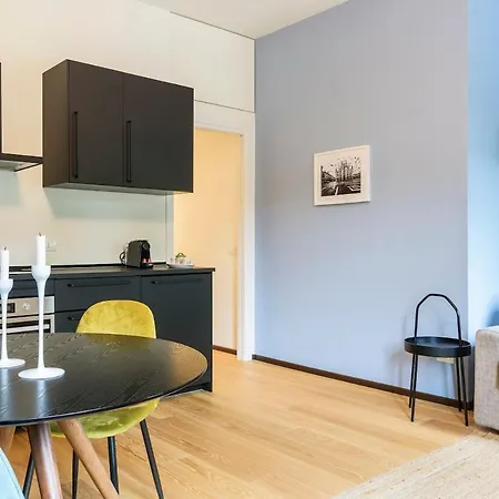 Bocconi Design - B *