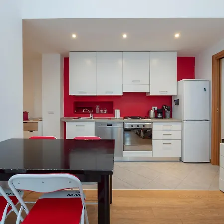 Xenia - 3 In Via Ugo Bassi 23 Апартаменты *