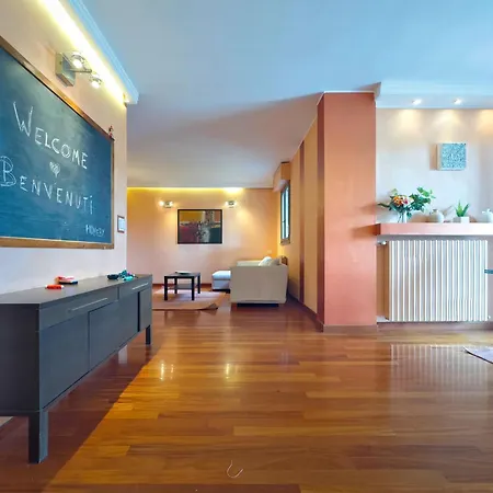 Homeby, Dimora Diana Apartamento