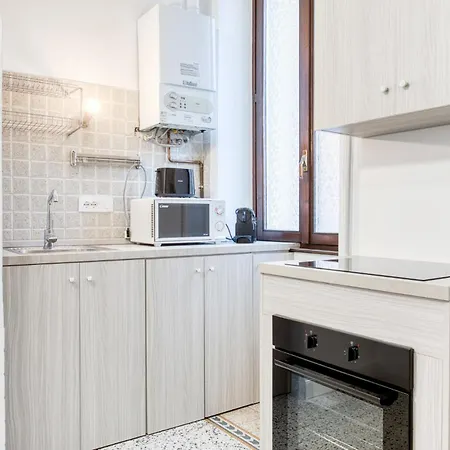 Easylife - - Volturno 35 - Isola