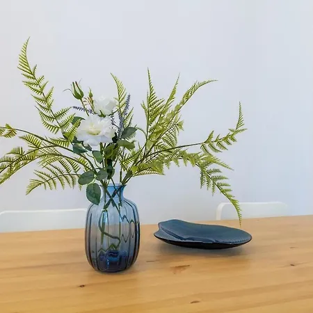 Apartment 70 Mq Station 100 Mt