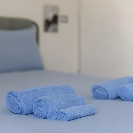 The Urban Nest - Elegante E Moderno 2 Stanze شقة