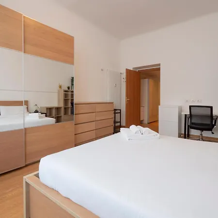 Xenia - 3 In Via Ugo Bassi 23 Апартаменты *