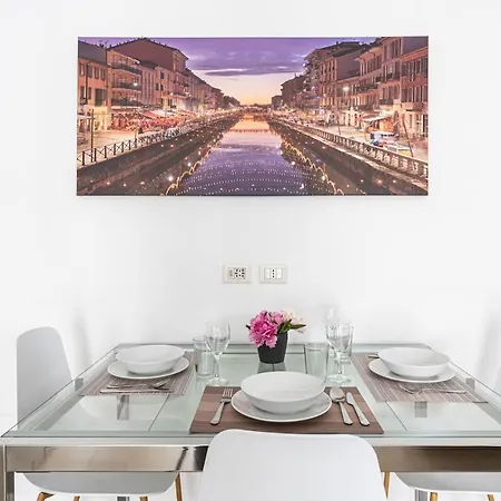 At Davide's House - Near The Metro Appartement *