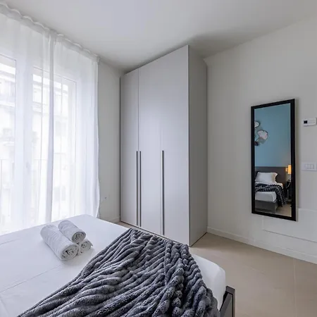 Daire Navigli Eleganza Moderna Con Luce Naturale *