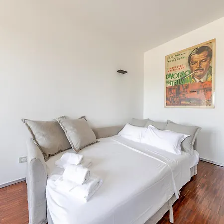 One Bedroom In The Heart Of Lejlighed Milano