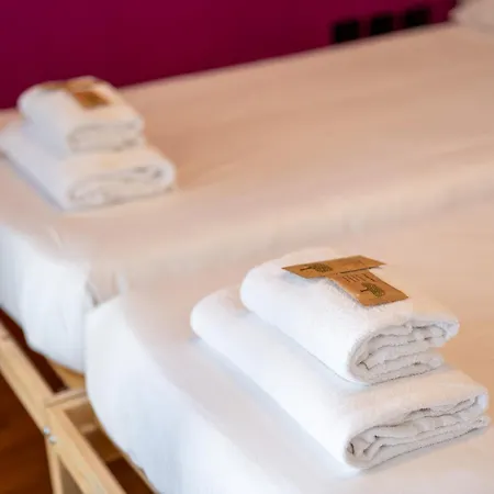 Lejlighed Private Terrace & 2 Bedrooms Near Bosco Verticale *